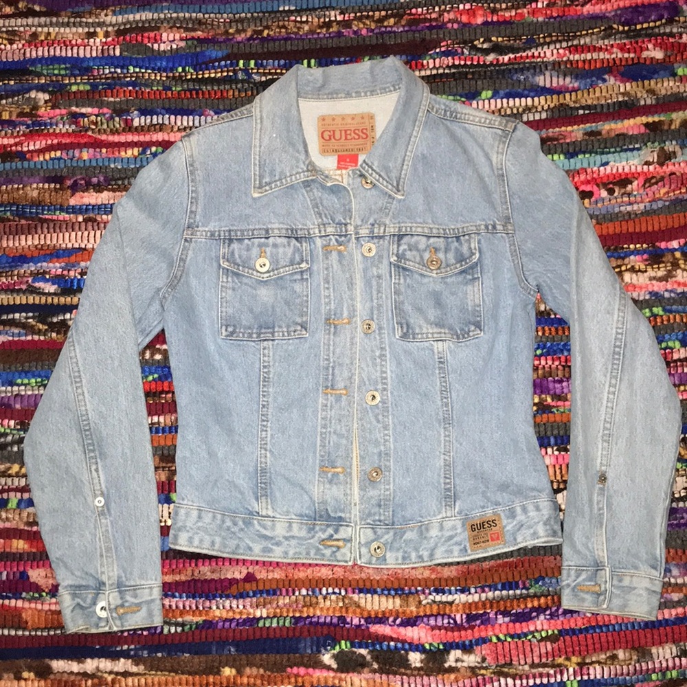 💖💖Women’s GUESS Denim Jacket 💕💖💝